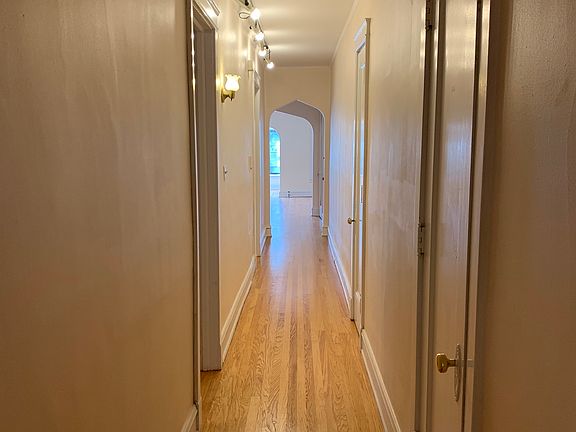 5th image of 5847 N Kenmore Ave APT 2