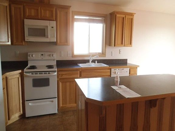 3rd image of 4519 Galway Ln
