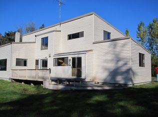 18924 Marine Dr, Stanwood, WA 98292