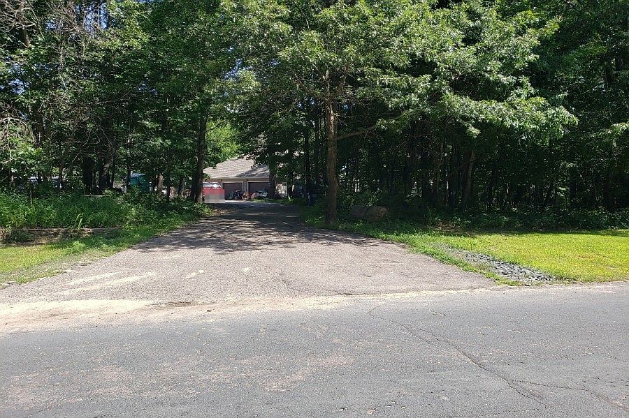 1st image of 2535 134th Ln NE