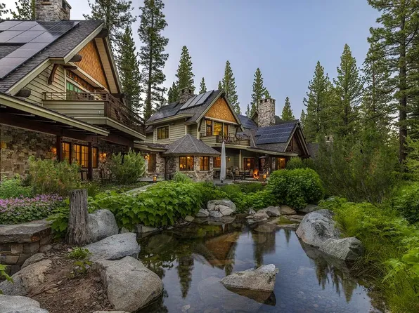 8133 Valhalla Dr, Truckee, CA 96161