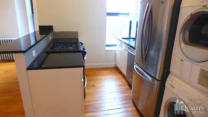 Rented by New York Quality Living Downtown | media 28