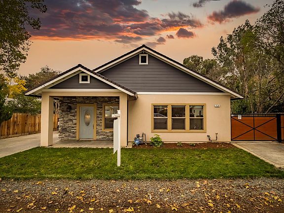 5th image of 7524 Cherry Glen Ave