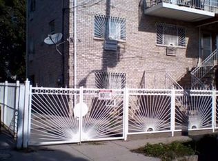 2737 Lawton Ave, Bronx, NY 10465
