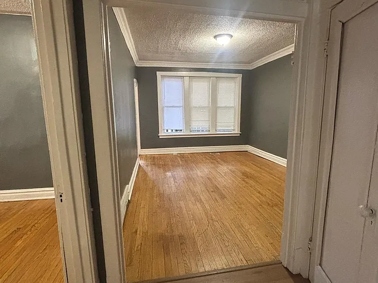 1149 S Austin Blvd #1 — Photo 12