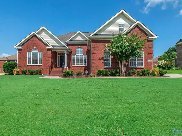 16349 Evarard Cir NW, Harvest, AL 35749