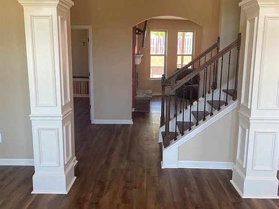 2nd image of 444 Fioli Cir