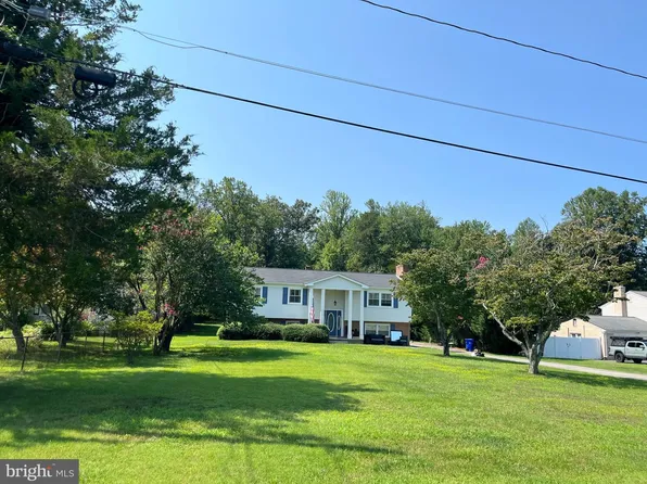 4620 Pickeral St, White Plains, MD 20695