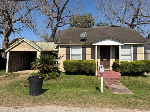 (undisclosed Address), Boling, TX 77420