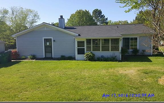2nd image of 7218 Hackberry Ln