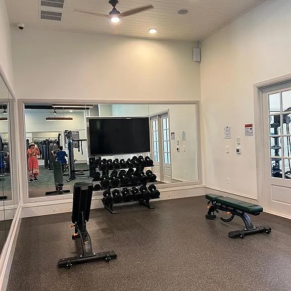 2468 Celebration Blvd — Photo 42