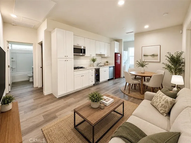 5630 Beck Ave — Photo 5