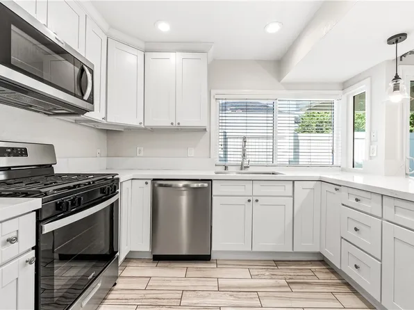 6835 Danvers Dr, Garden Grove, CA 92845