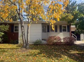 8716B Pennsylvania St, Oscoda, MI