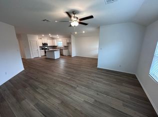 443 Sebring Cir, Hutto, TX 78634