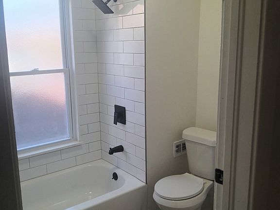 5th image of 6301 Bridge Ave Unit 2-6301/2