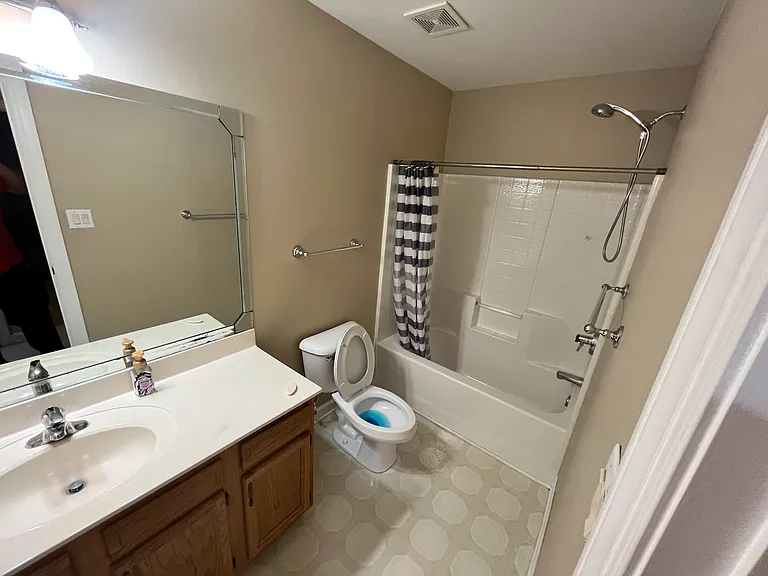 305 Fairway Ln — Photo 21