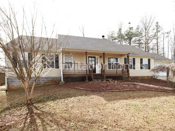 5090 Burruss Mill Rd, Cumming, GA 30041