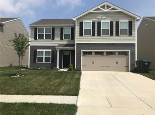 2826 Barnes Ct, Greenwood, IN 46143
