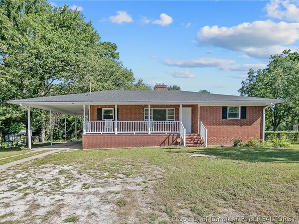 317 Longview Dr, Fayetteville, NC 28311