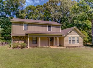 103 Estelle Dr, Vicksburg, MS 39180