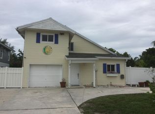 2492 Southridge Rd, Delray Beach, FL 33444