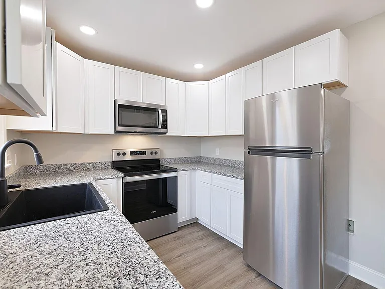 743 Kent Rd — Photo 16