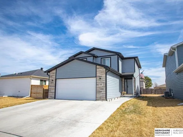 1640 SW 28th St, Lincoln, NE 68522
