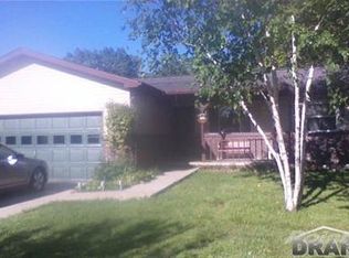 33528 W Jefferson Ave, Brownstown, MI 48173