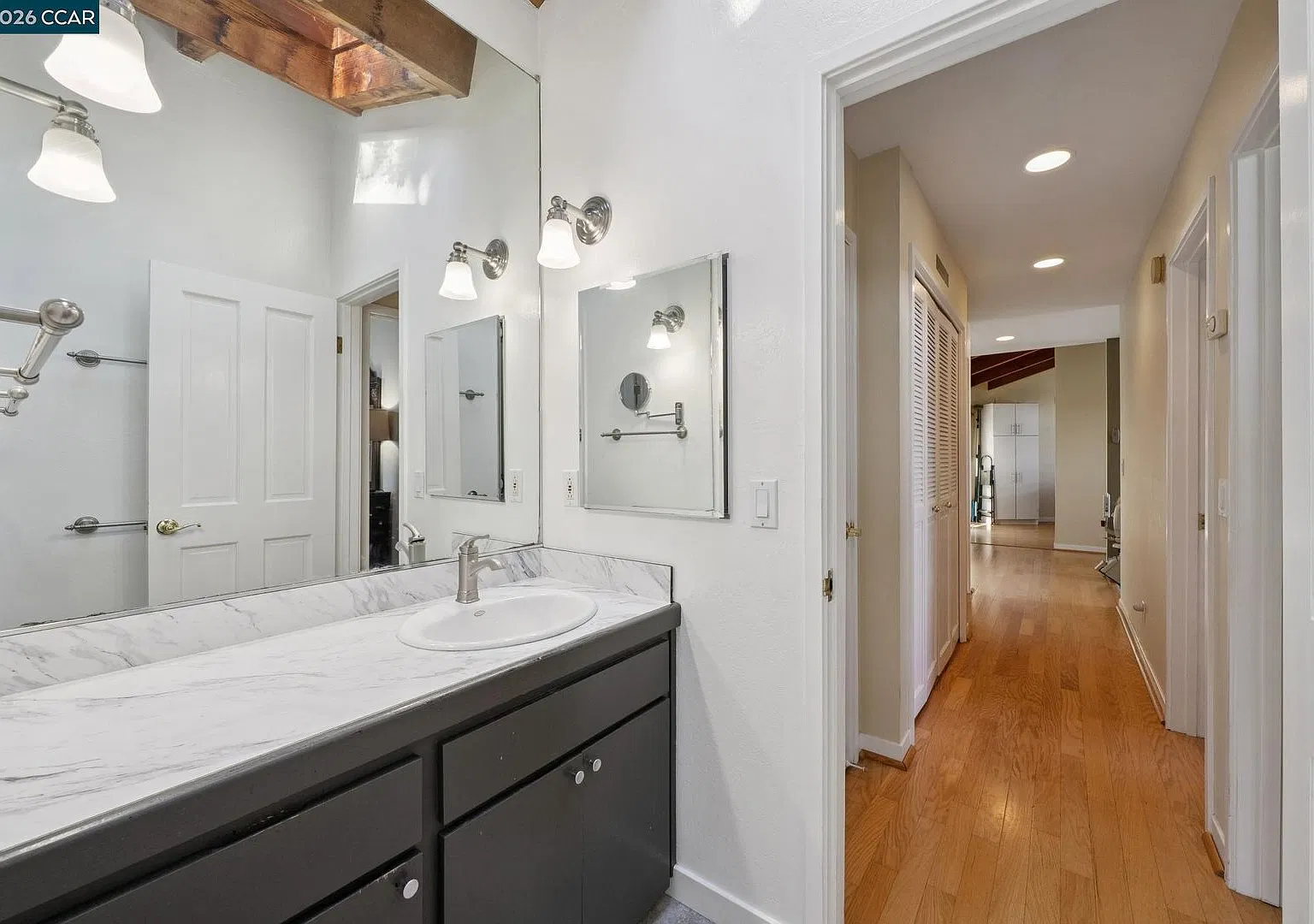 Private Novato 3x2 Home with Laundry, Deck, Hot tub and water views — Photo 4