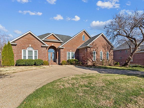 2nd image of 230 Temple Crest Trl