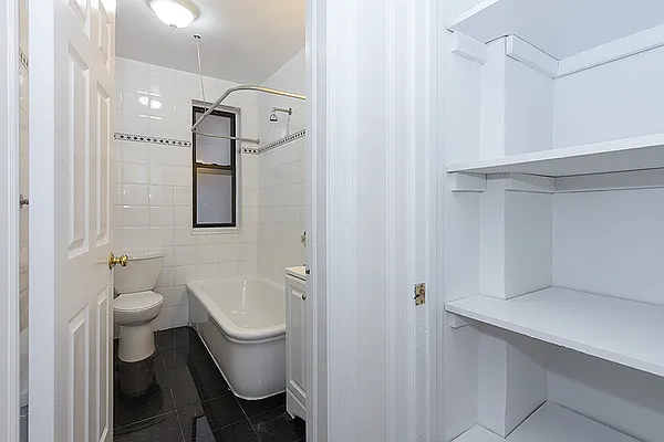 Rented by Rita S Citrin, LREB | media 6