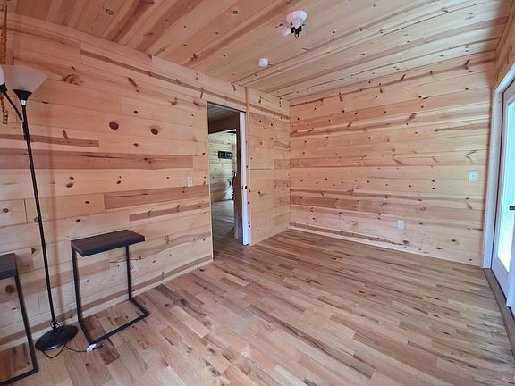 3rd image of 2280 E 360th Road