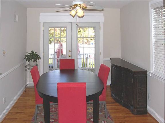 5th image of 2727 S Uhle St