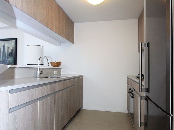 5th image of 497 Saint Marks Ave APT 6J