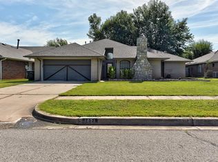 1621 War Bird Dr, Norman, OK 73071