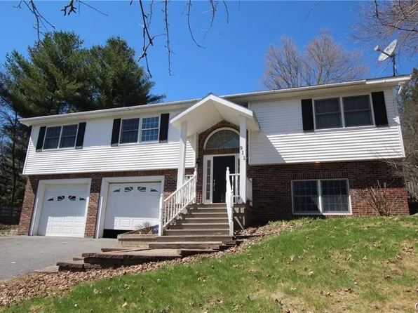 911 West St, Carthage, NY 13619