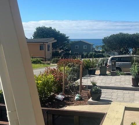 3rd image of 341 Emmons Rd