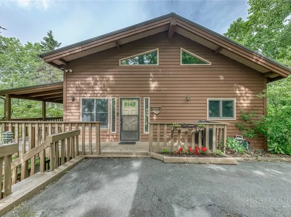 392 Locust Road, Newland, NC 28657