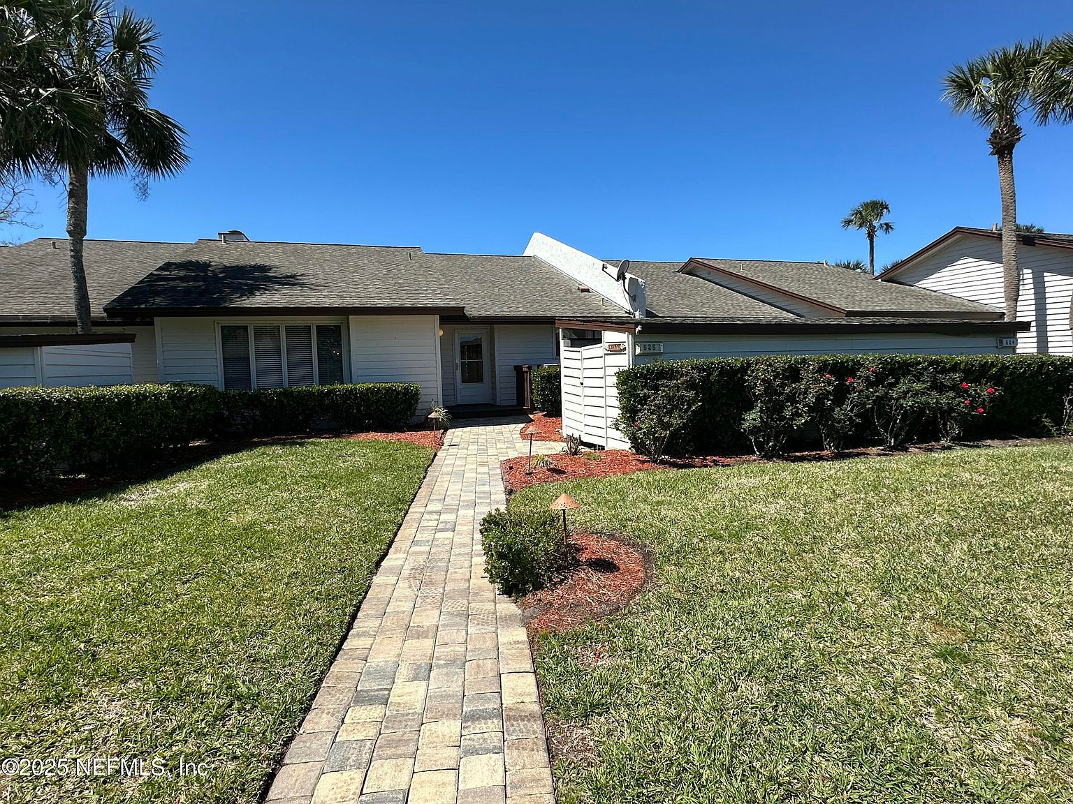 525 QUAIL POINTE Lane