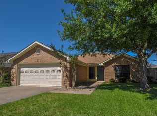 4508 Sutton Ct, Bryan, TX 77802