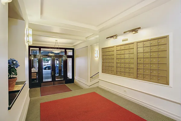 Sold by Corcoran | media 3