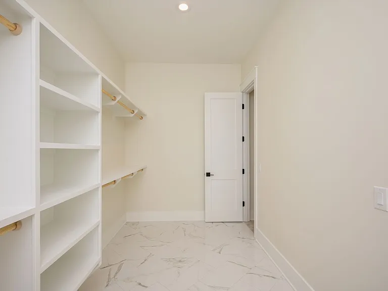 289 Glen Ave — Photo 35