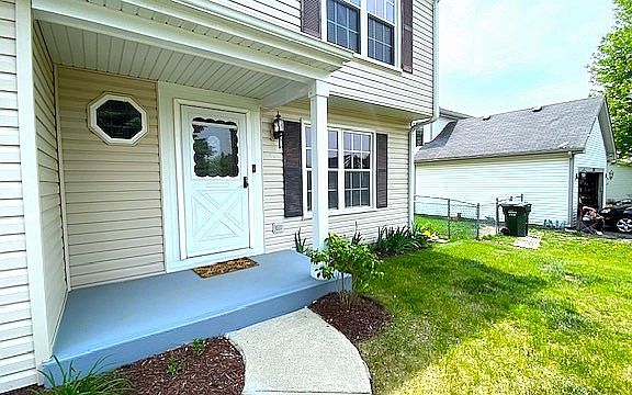 3rd image of 1807 Cambridge Dr