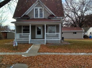 311 N Wilson St, Wilber, NE 68465