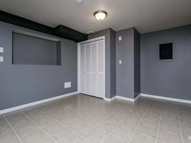 1241 Mockingbird Ln — Photo 9