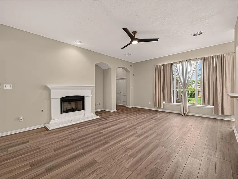 2607 Plantation Hollow Ct — Photo 12