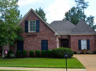704 Orleans Cir, Ridgeland, MS 39157