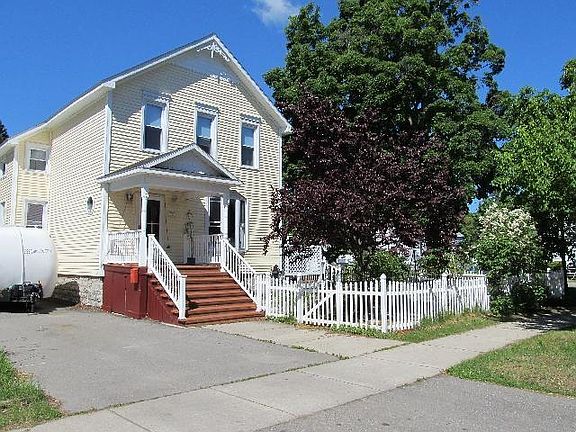 2nd image of 134 McKinley Ave