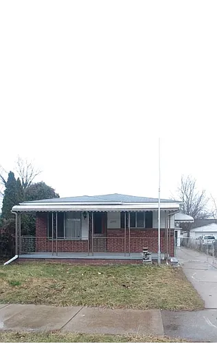 22440 Rein Ave Photo 1